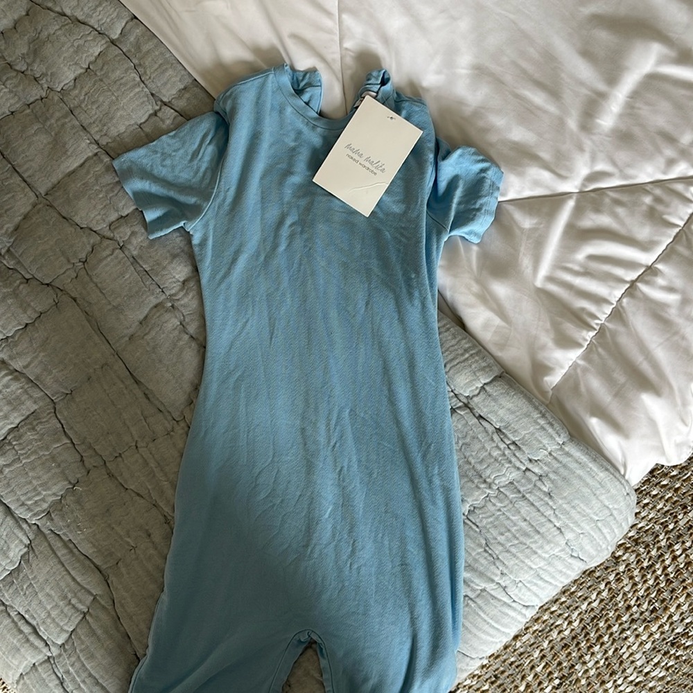 Mama Malika naked wardrobe body suit